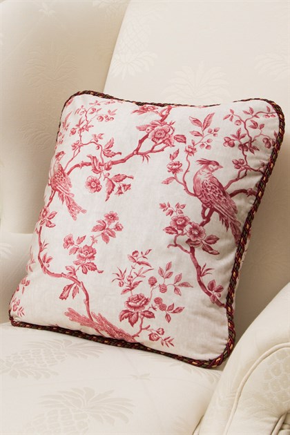 Picture of Pheasant On Vine Red Pillow Case