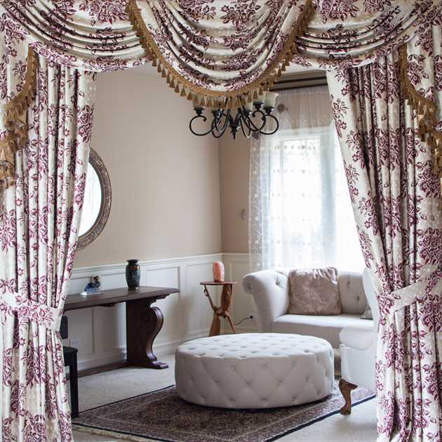 Picture of Burgundy Floral Full Set 100''W