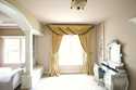 Picture of Silk Golden Garden - Wide Overlapping Tailless Style